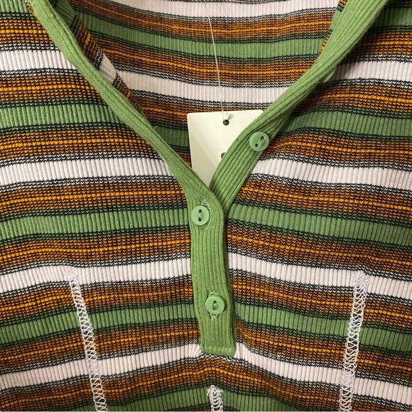 Urban Outfitters BDG Women’s Striped Green and Orange Cropped Polo Top Size M - Picture 3 of 6